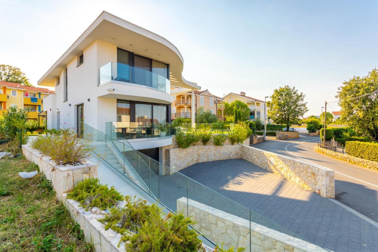 Villa Piano วานตาชิชี ภายนอก รูปภาพ